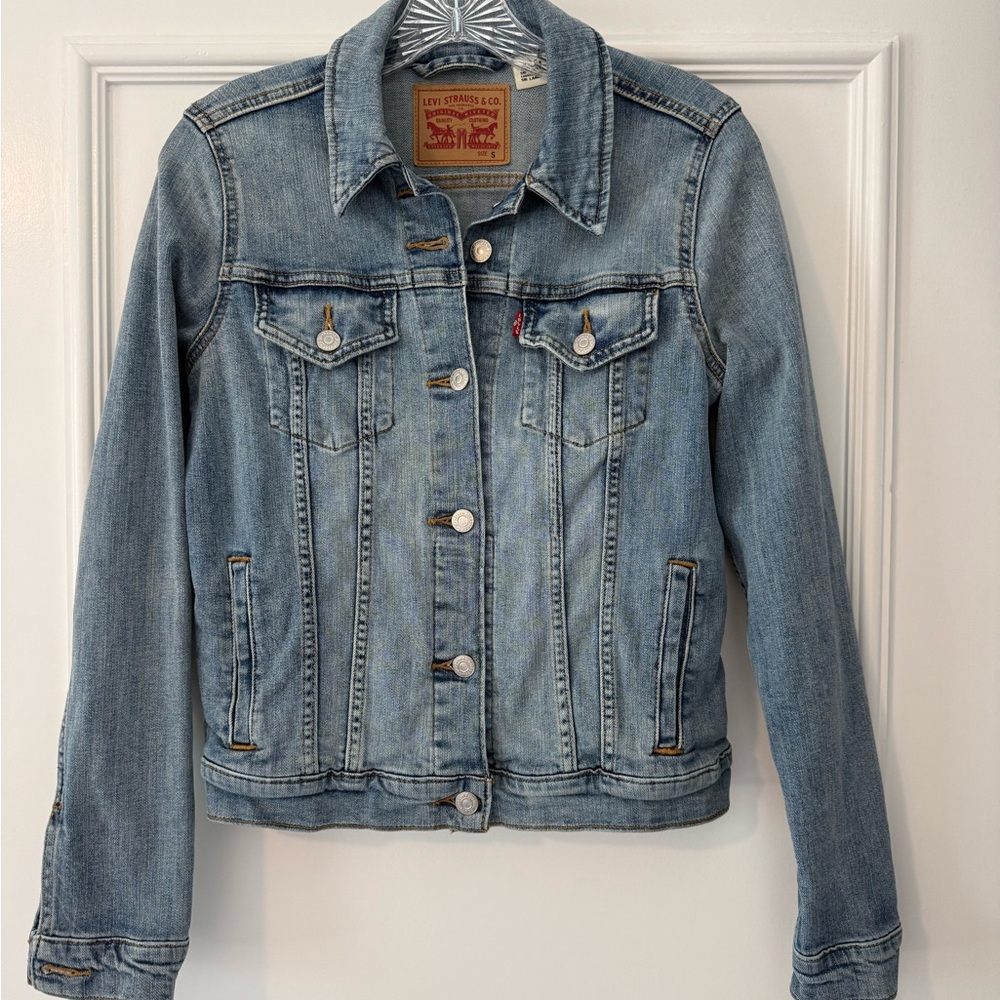 Levi's Light Blue Jean Jacket for Women